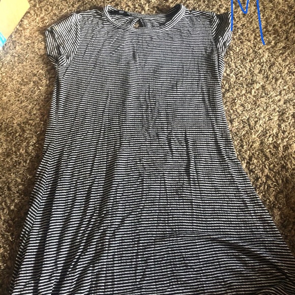 Dress - Picture 1 of 1